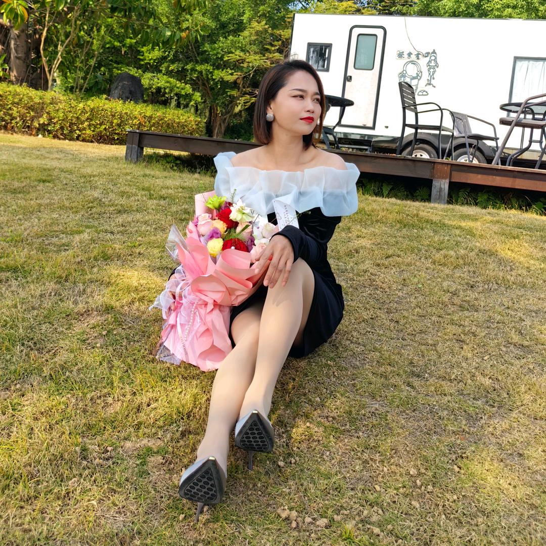 英姐🌻