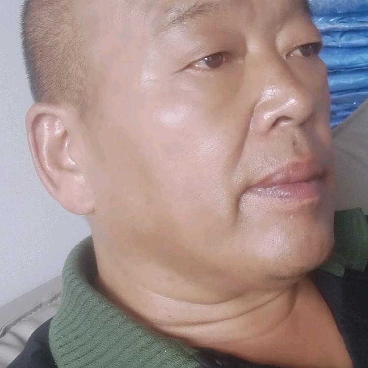 岳老板