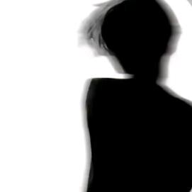 Y。