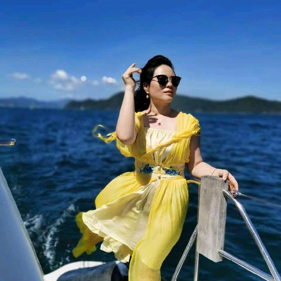 中旅芬姐团队凡凡