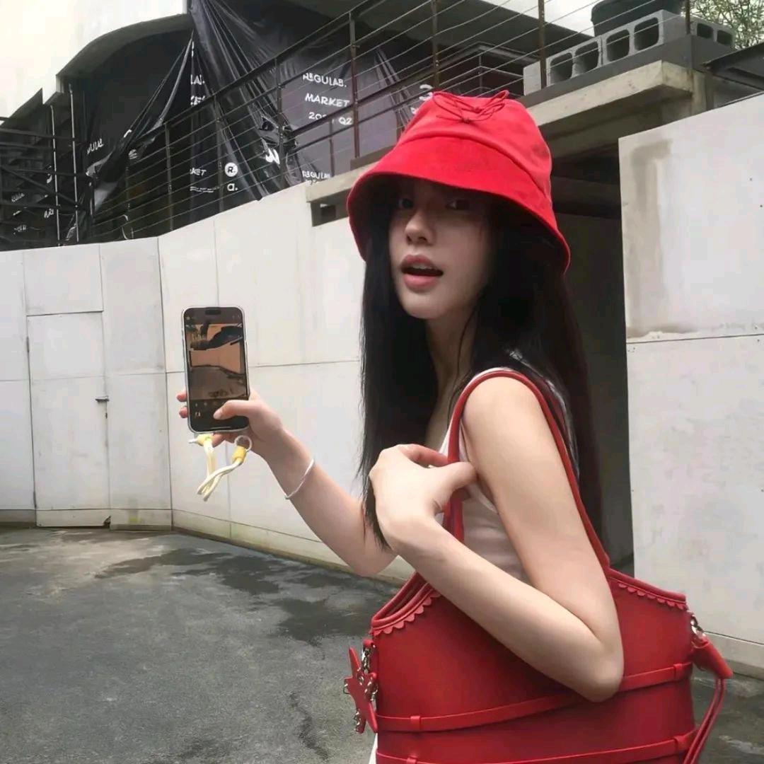 是我痞老板.