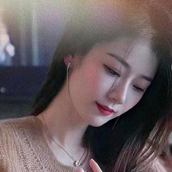 💞嫣然💋
