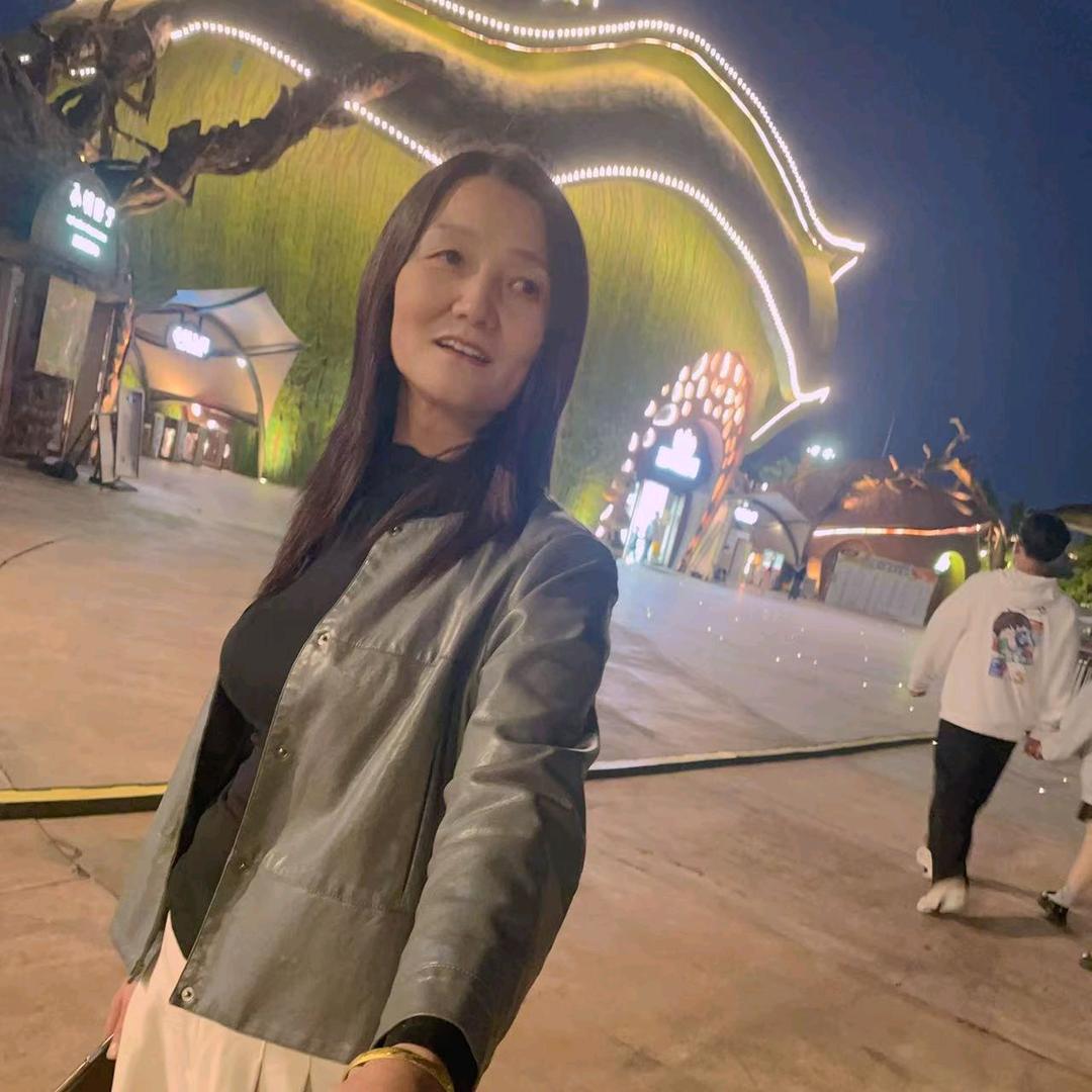 丑姐(每天上午9点10分直播)