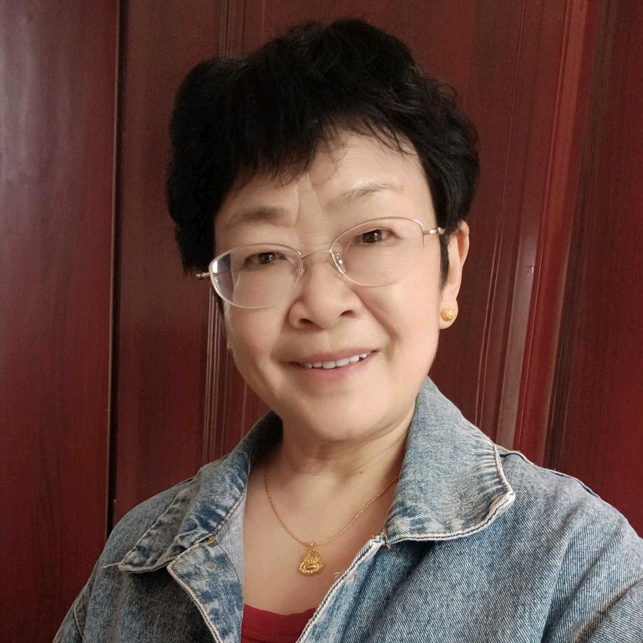 南来雁：喜欢唱歌，爱跳健身操