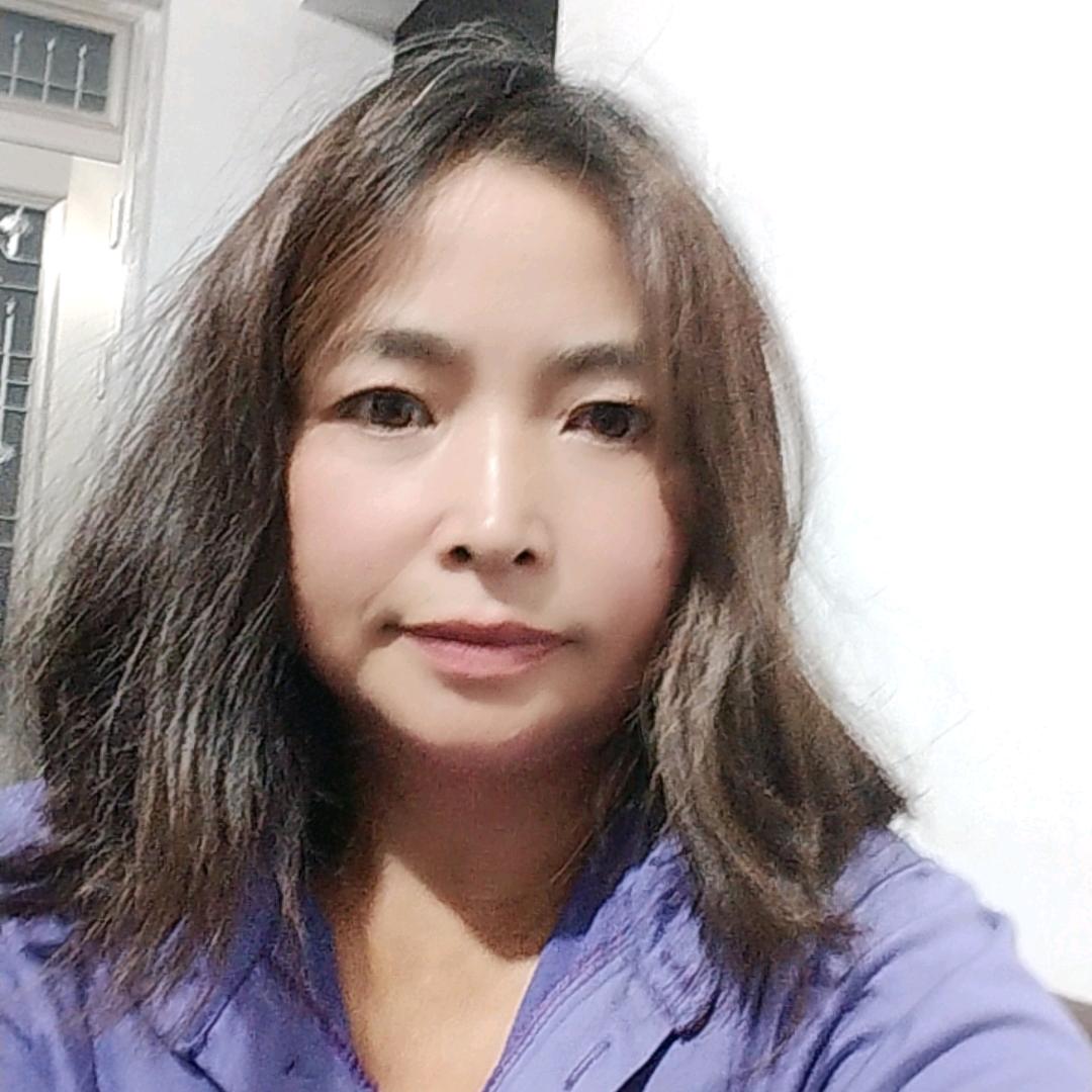 （花好月圆)胡忠菊