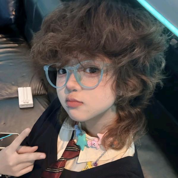 社恐小窝蛋
