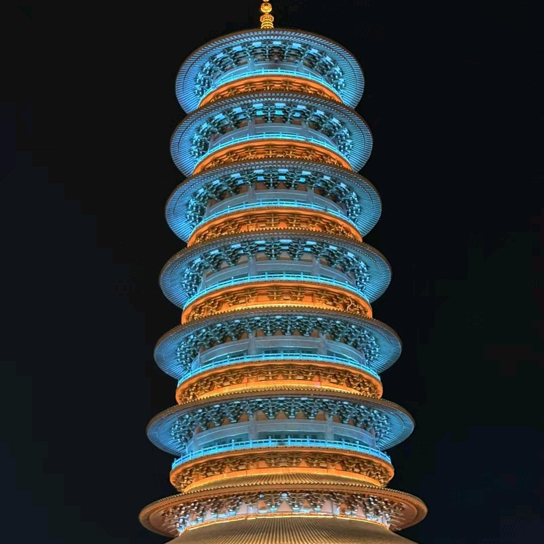 @🚬: 凡夫俗子ꦿ࿐