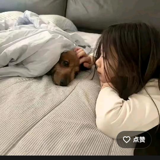 正在减肥的小胖墩mm