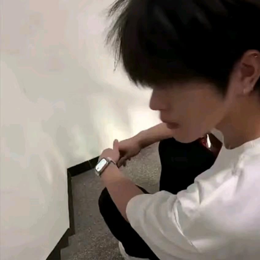 小新.