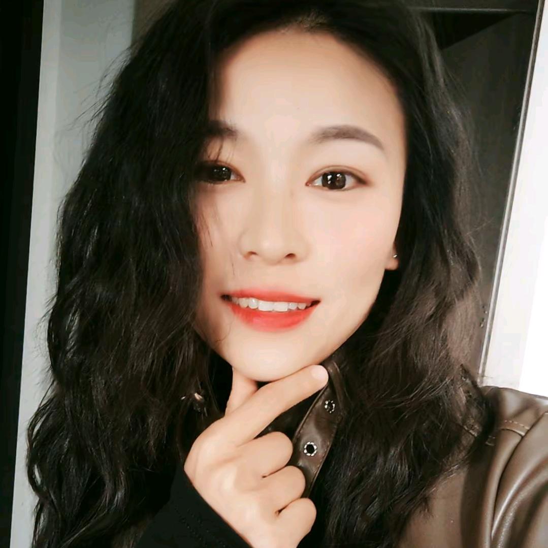 蒋丽