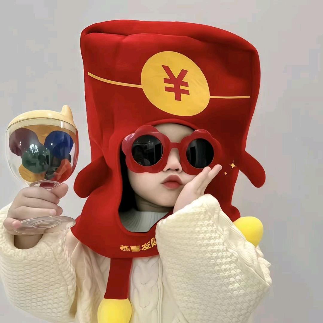 臭宝和馋妈要爆爆