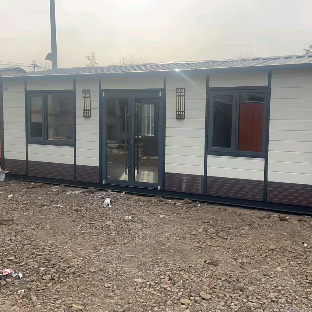 新旧集装箱板房