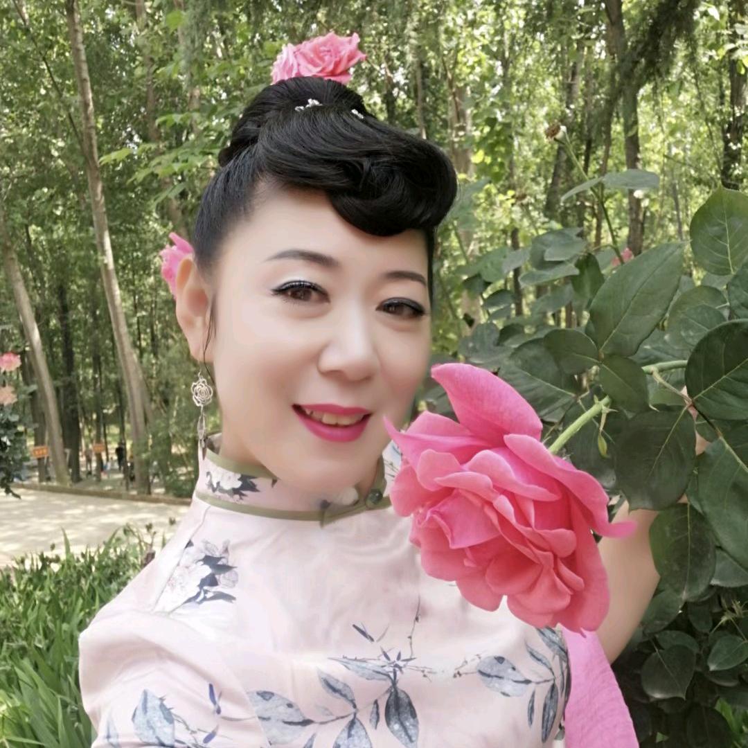 洛阳梁平《擂响中国金奖》