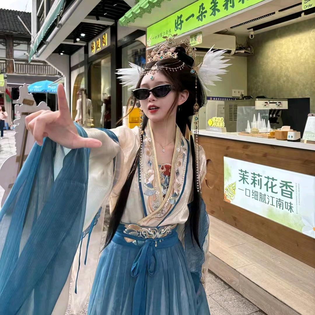 苏州倾城汉服体验馆