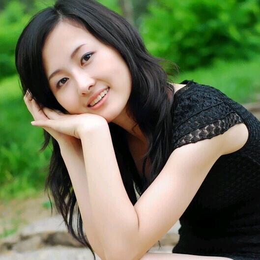 (小倩 ) 服装  好物在橱窗