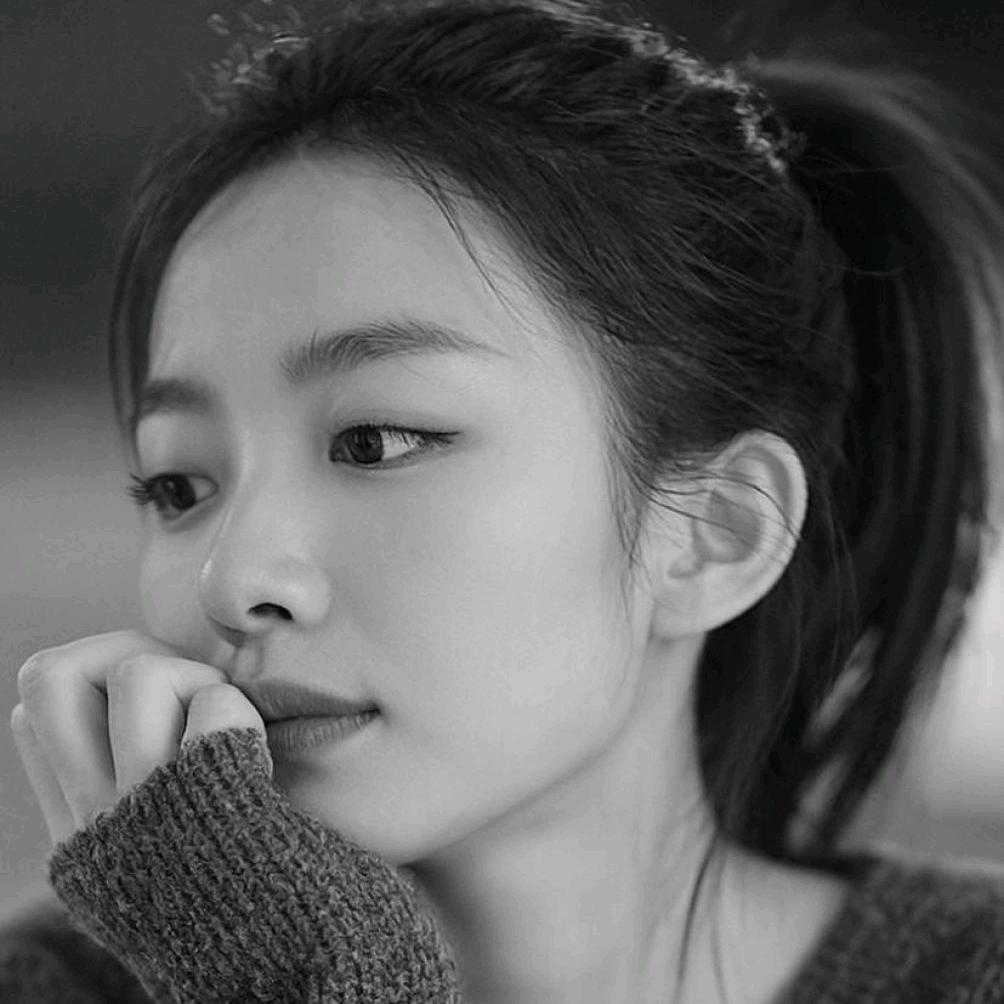 ╰ 小尹 吖