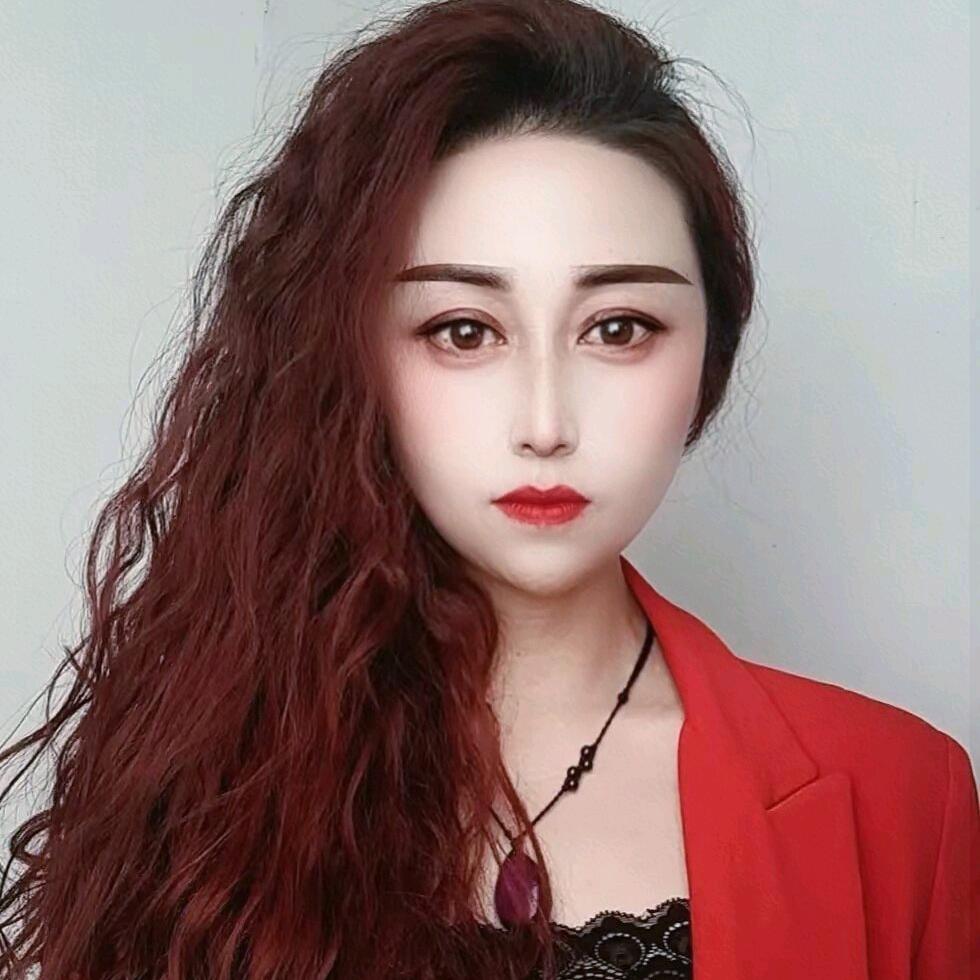 新源房产  钻石女王