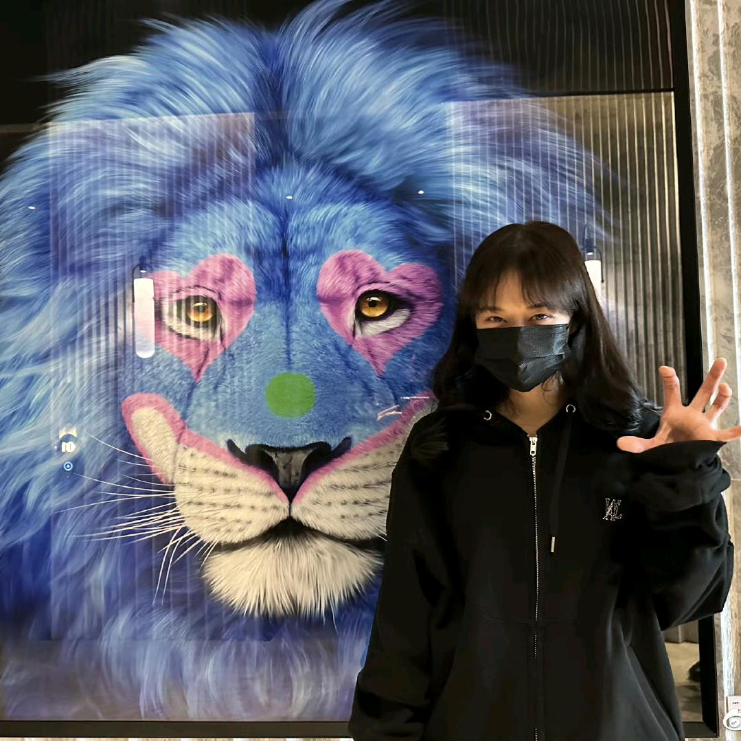 回眸一笑百媚生💕