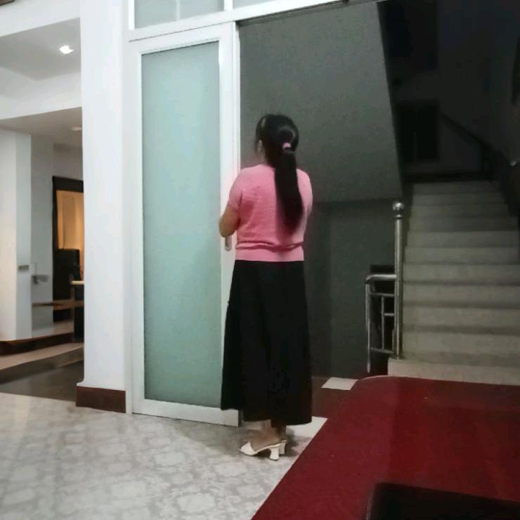 越来越好(英姐)