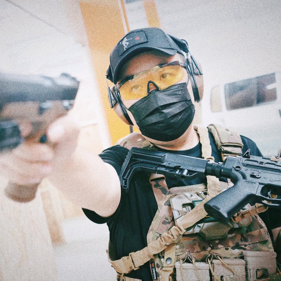 胖虎不会CQB