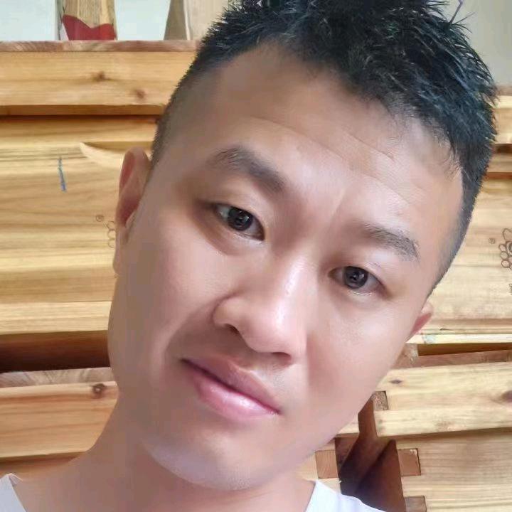 小小鱼