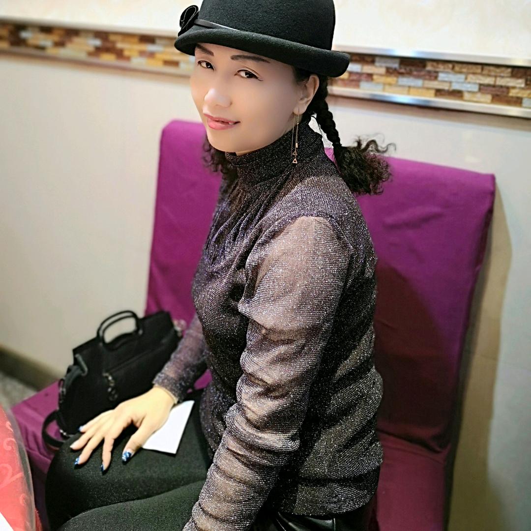 翩然