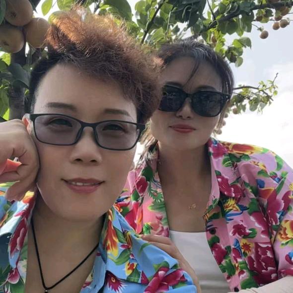 临汝镇花木兰鼓舞队（队长）