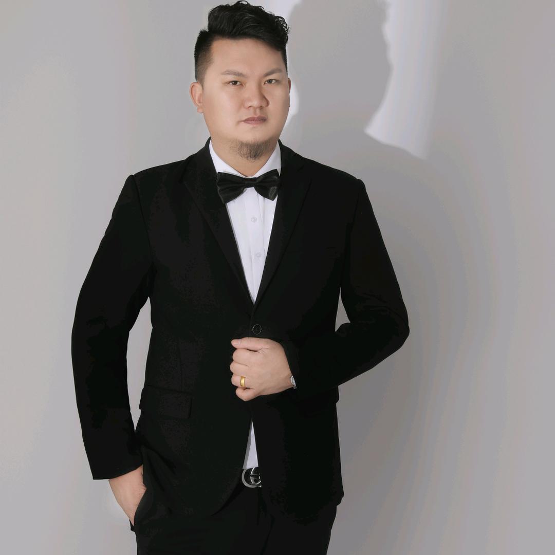 LV    小戌