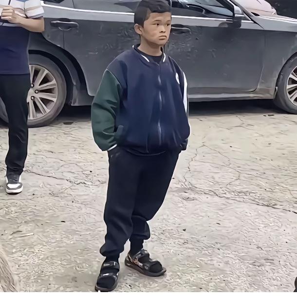 神秘奇男子