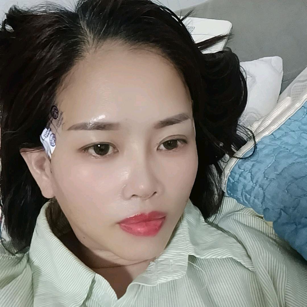 南宁网约车女司机