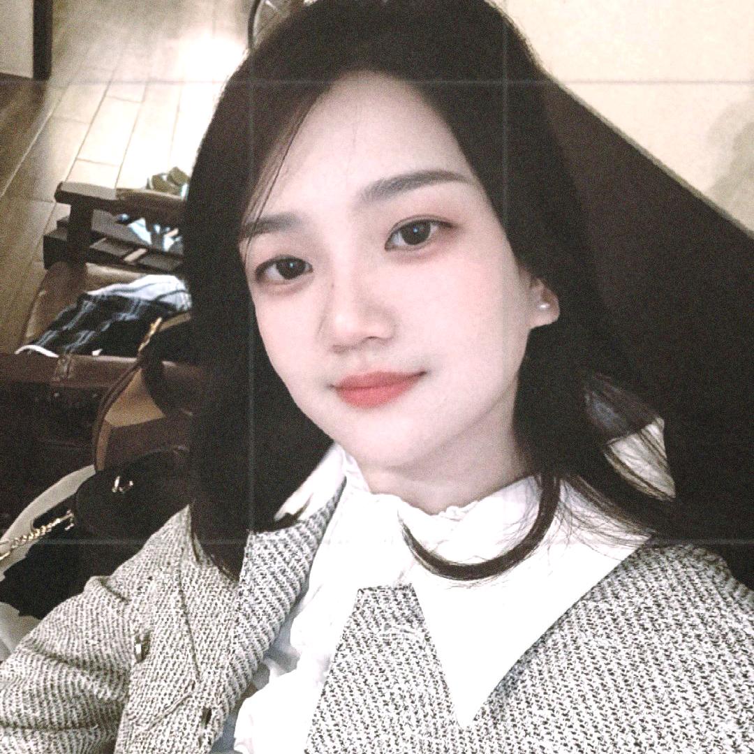 ᥫᩣ 恋🍓