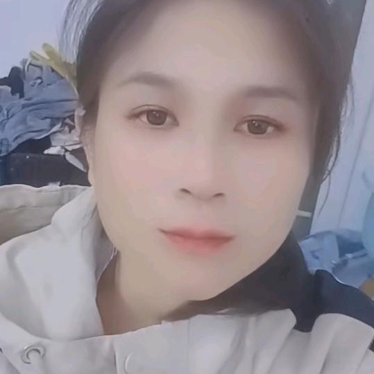 单亲妈妈👉🏽邢玲