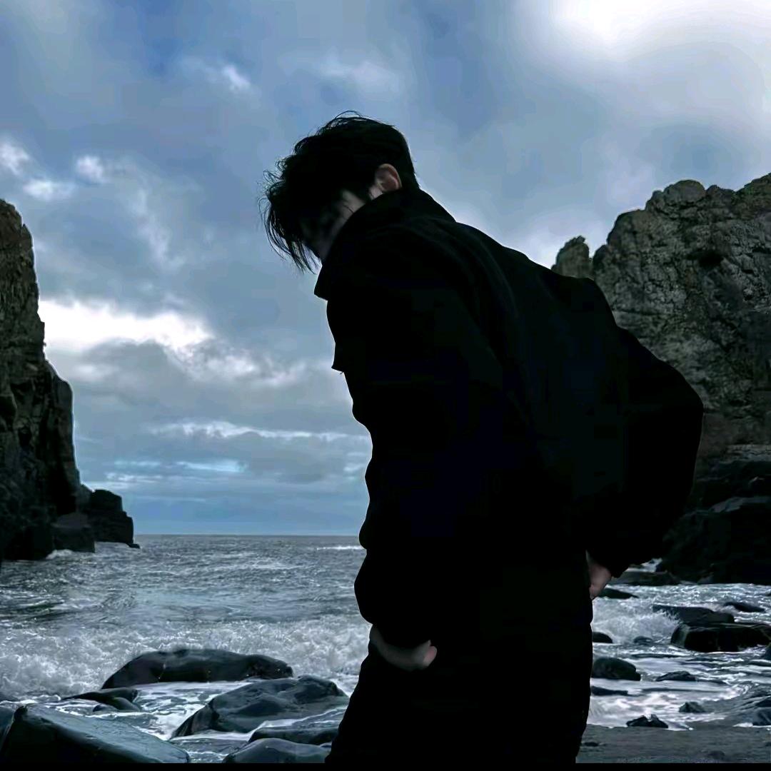 小石🪨¹⁰⁰²