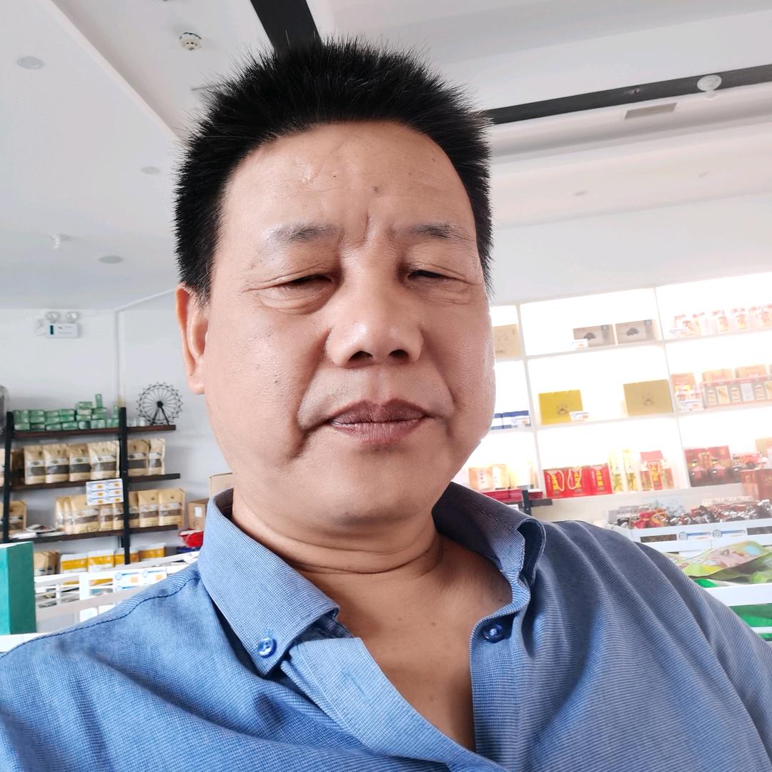 潘少华