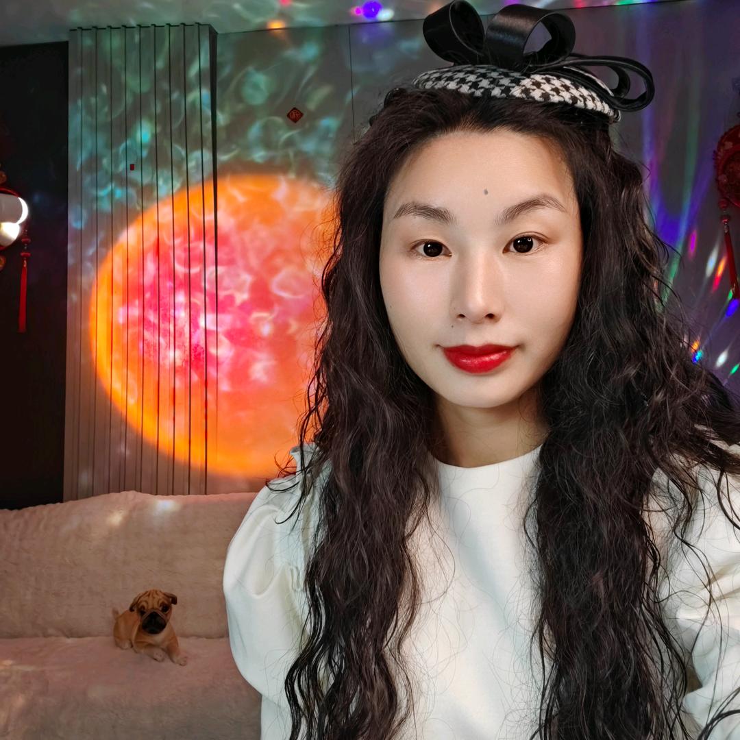 安娜杨🎙