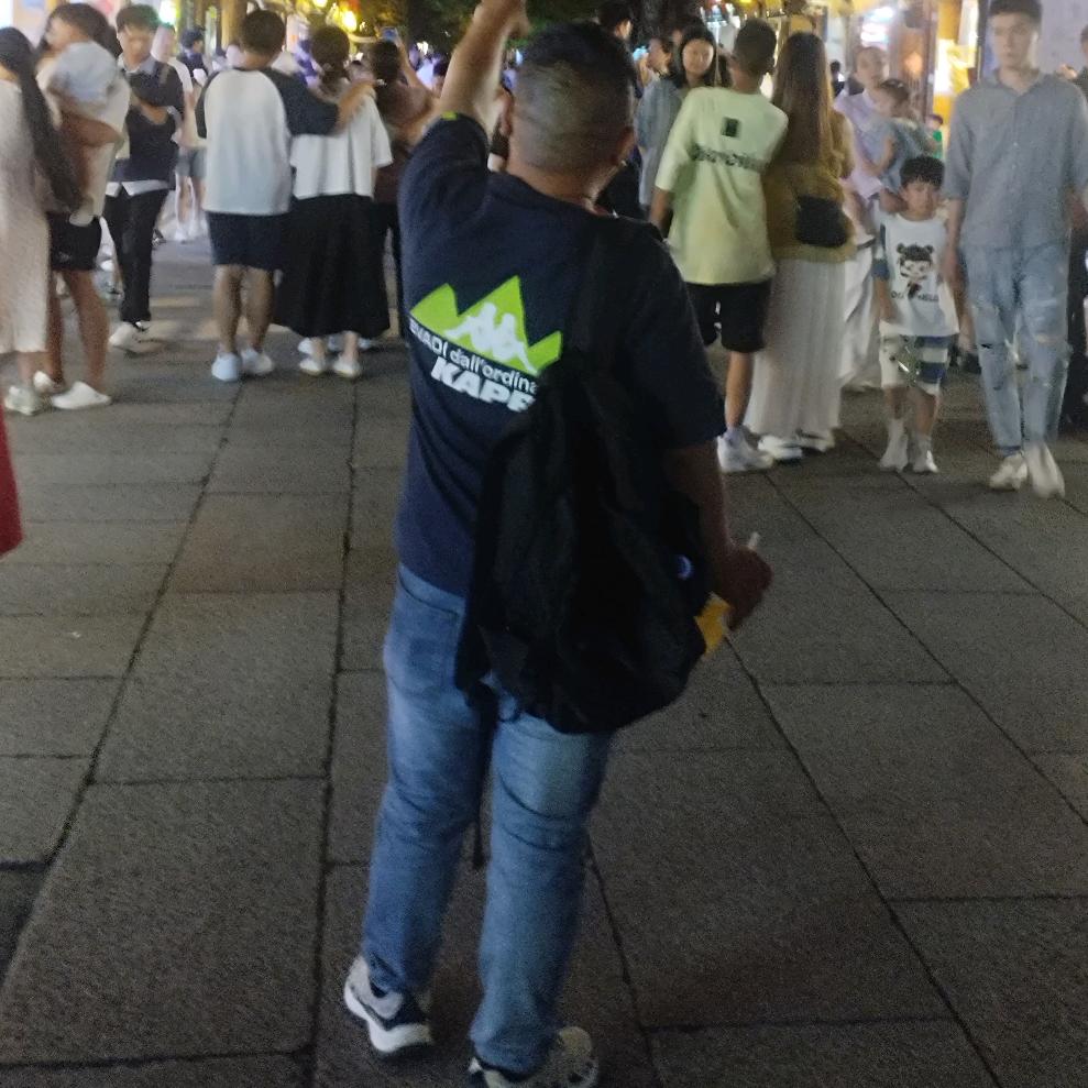 为了明天在奔跑