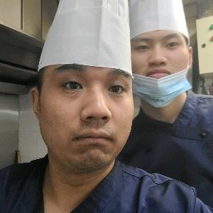 老张揍小王