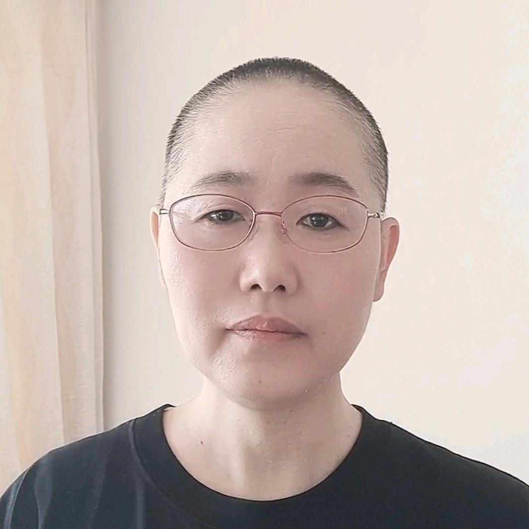 坚强的丽姐
