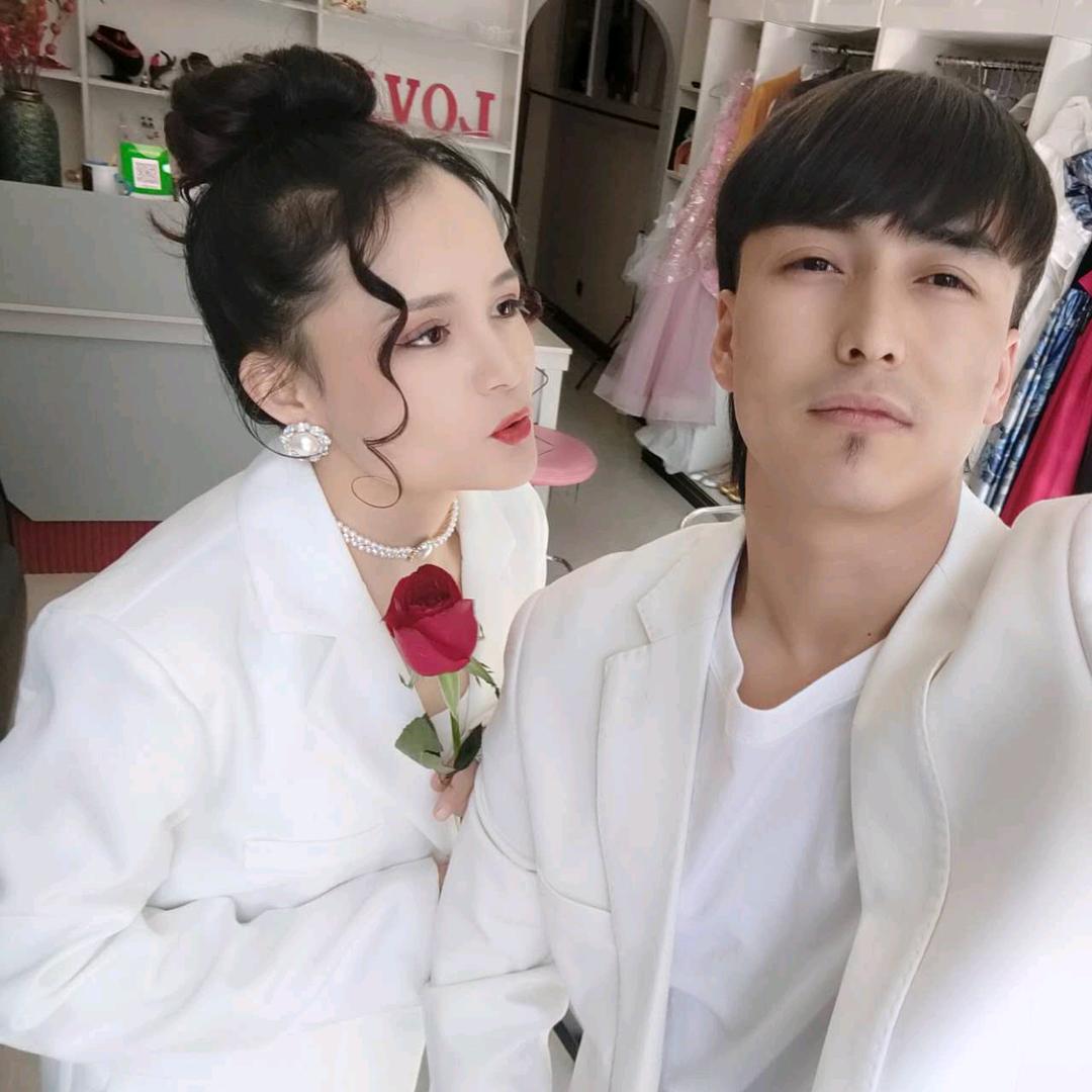 图尓洪 -------哥