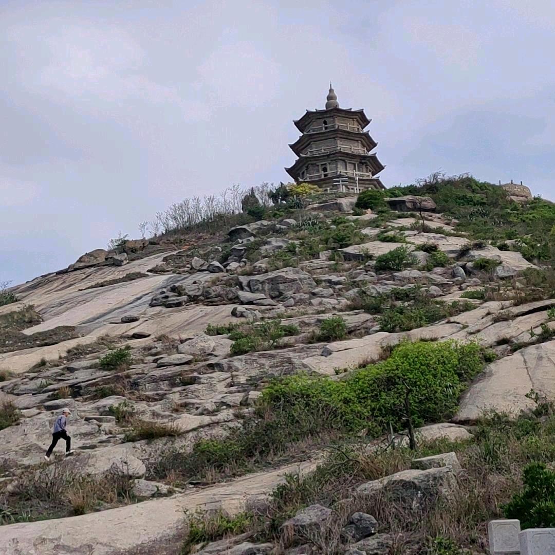 小倩吴金沙情侣