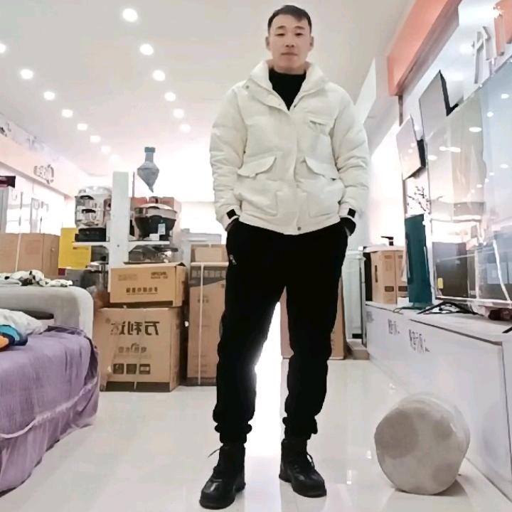 登☘️塔吊司机☘️峰