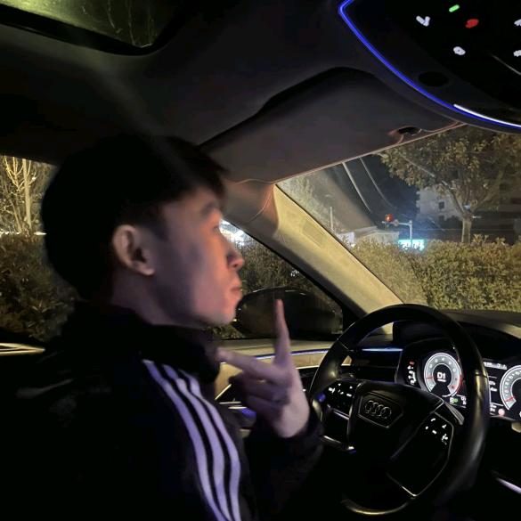 陈毛毛的