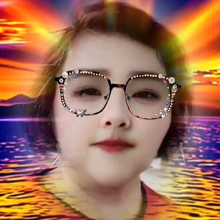 何翠华