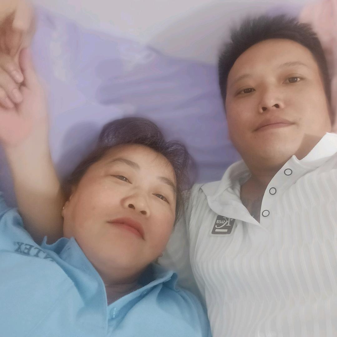 胡家，小丫头79年的😁😁