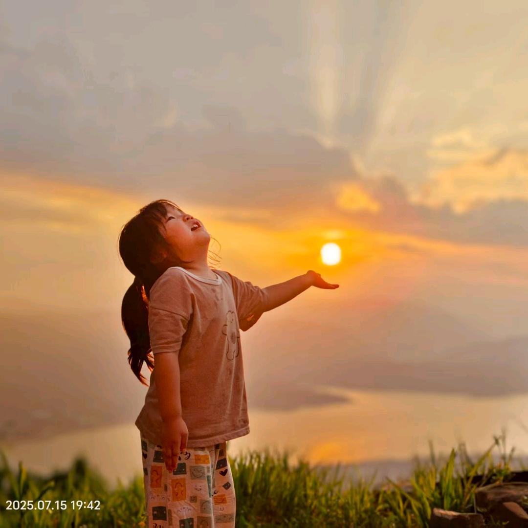 Laymanྉ（俗人）🧜🏿‍♂️