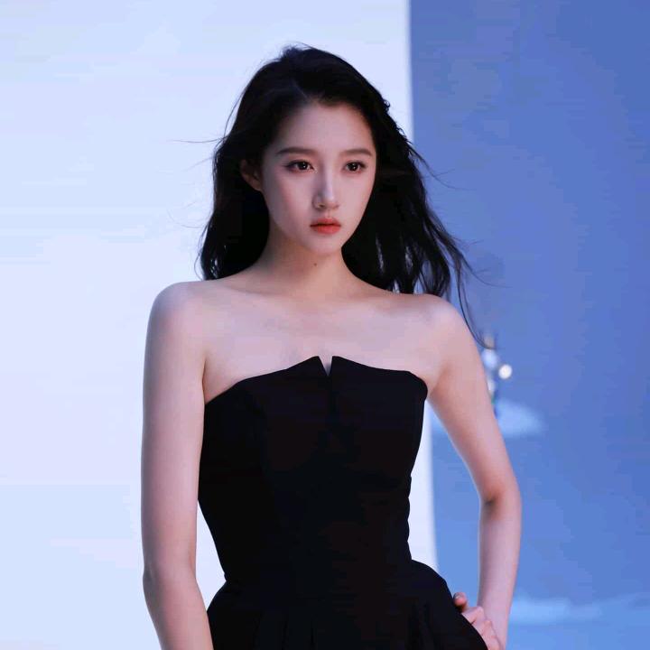 马马（单身）