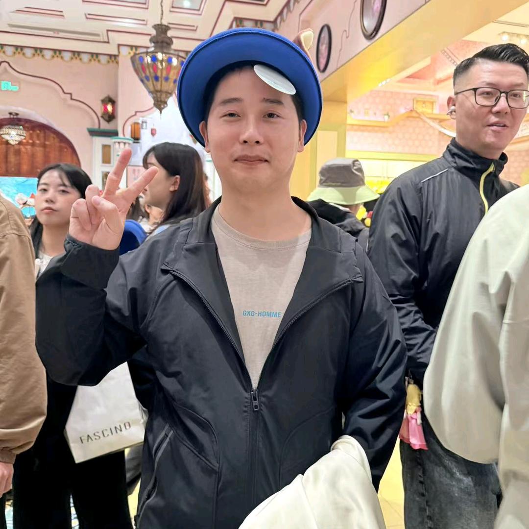 柯显平