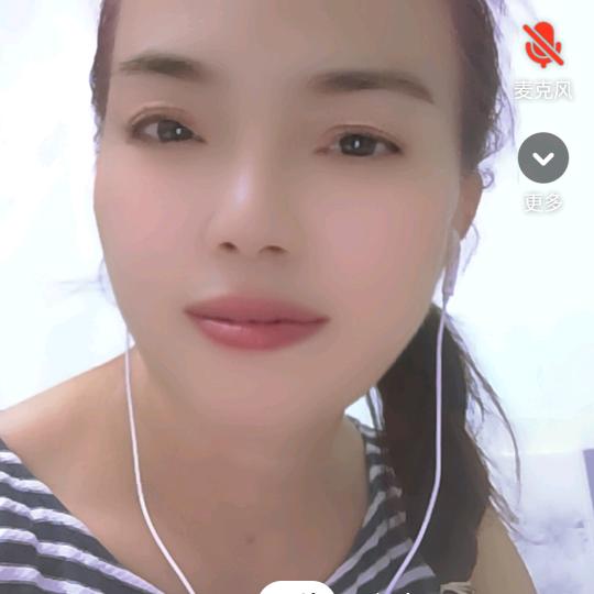 从小就爱唱歌