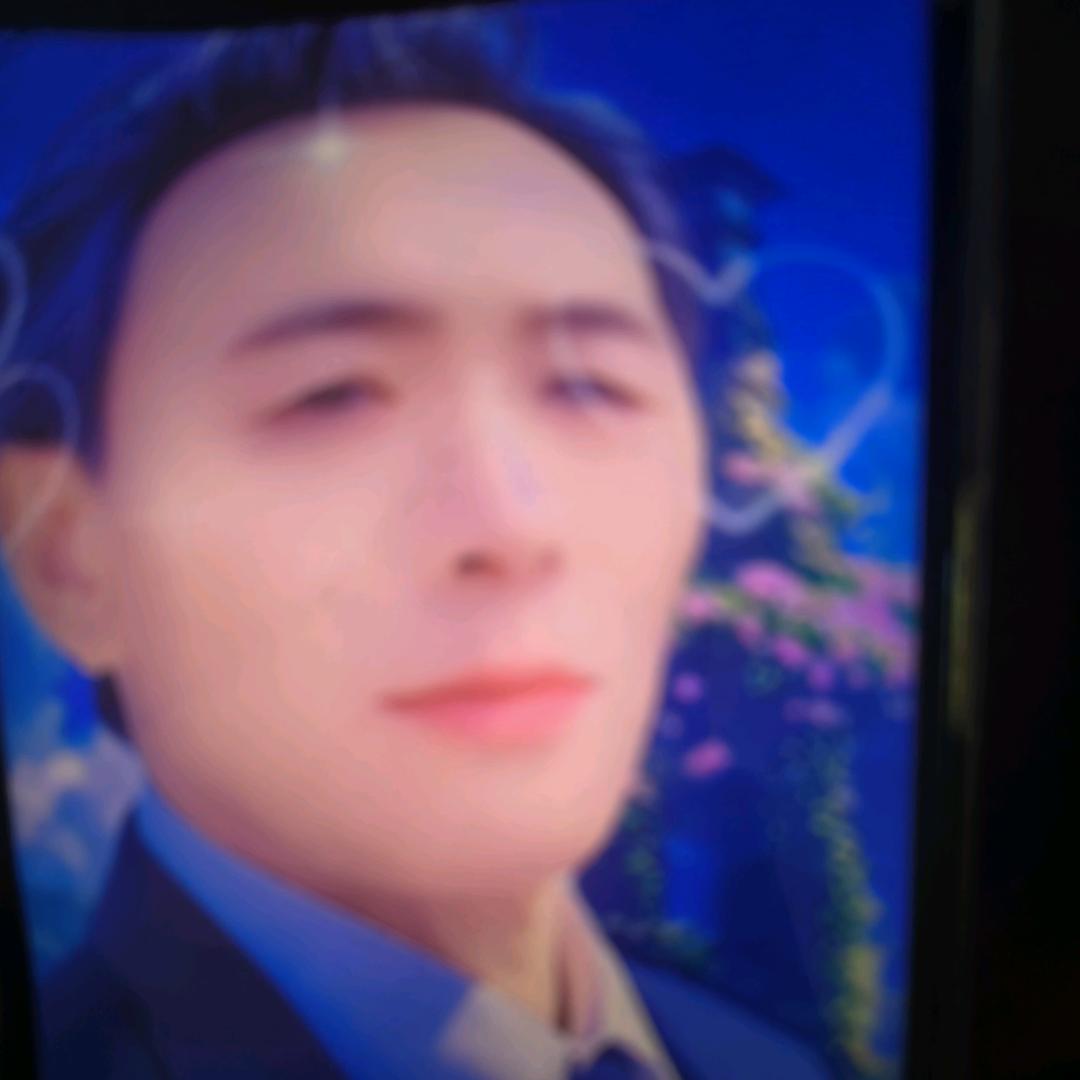 徐溜村(阙)