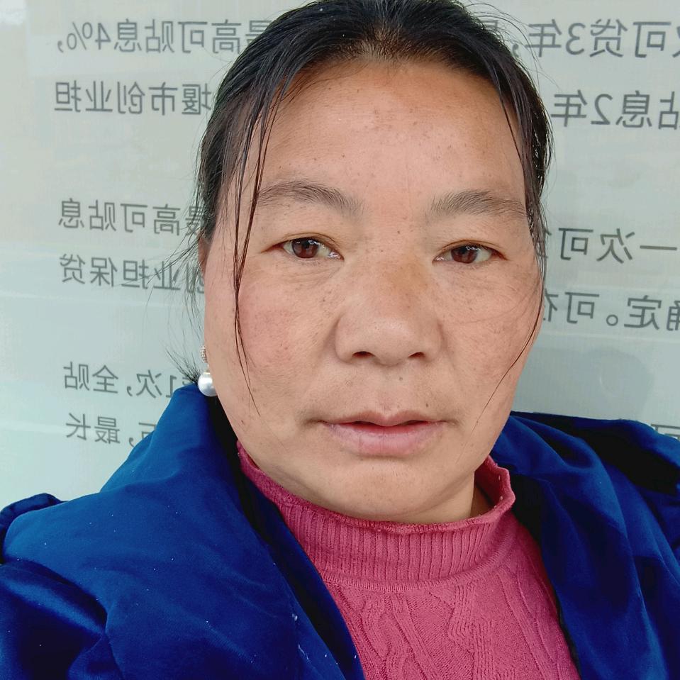 小霞